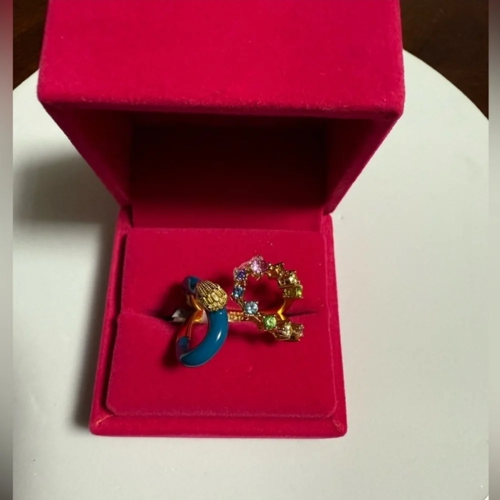 💙▪️Kurt Geiger▪️ rainbow stones Enamel cocktail Ring size 7 and size 8